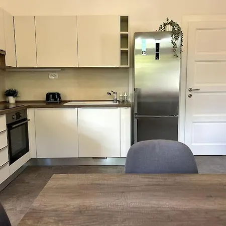 Luxury Privoz Apartment *